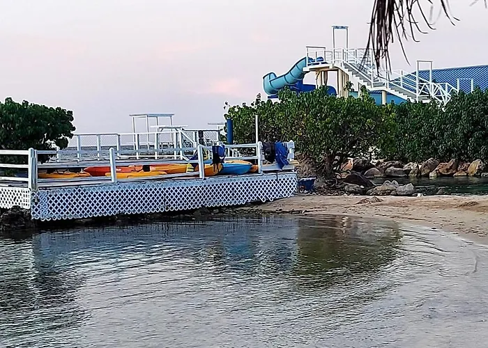 Gem Runaway Bay
